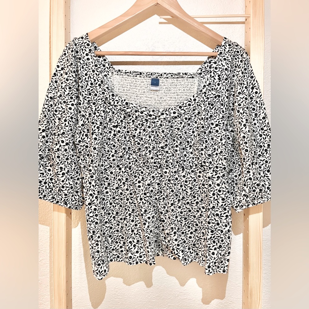 Floral Puff Sleeve Square Neck Blouse - NWOT